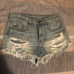 Like new American Eagle Hi Rise Festival shorts